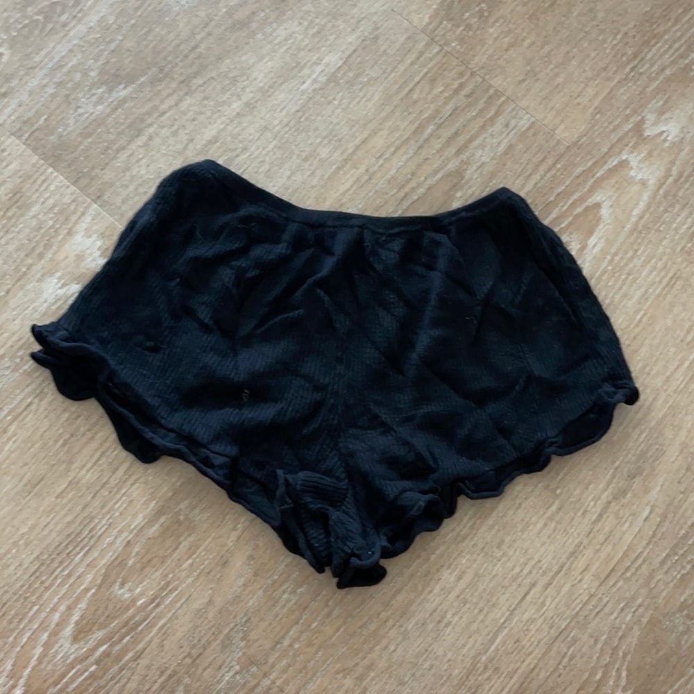 Brandy Melville black knit shorts sz S